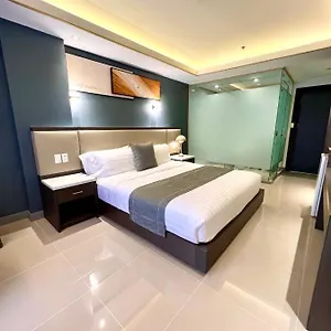 Subic Riviera & Residences 4* Olongapo