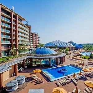 Aquaworld 4* Budapeszt