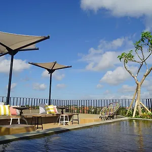 borough-capsule-hostel-bali.ubudhotelsnow.com/
