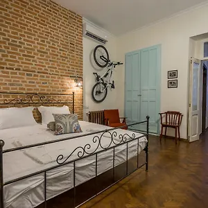дизайн-отель Doors Meidan 3* Тбилиси