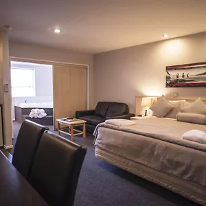 Arthur's Court Motor 5* Christchurch