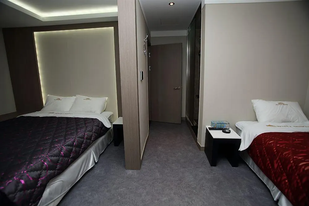 Hotel Mido Myeongdong Seoul