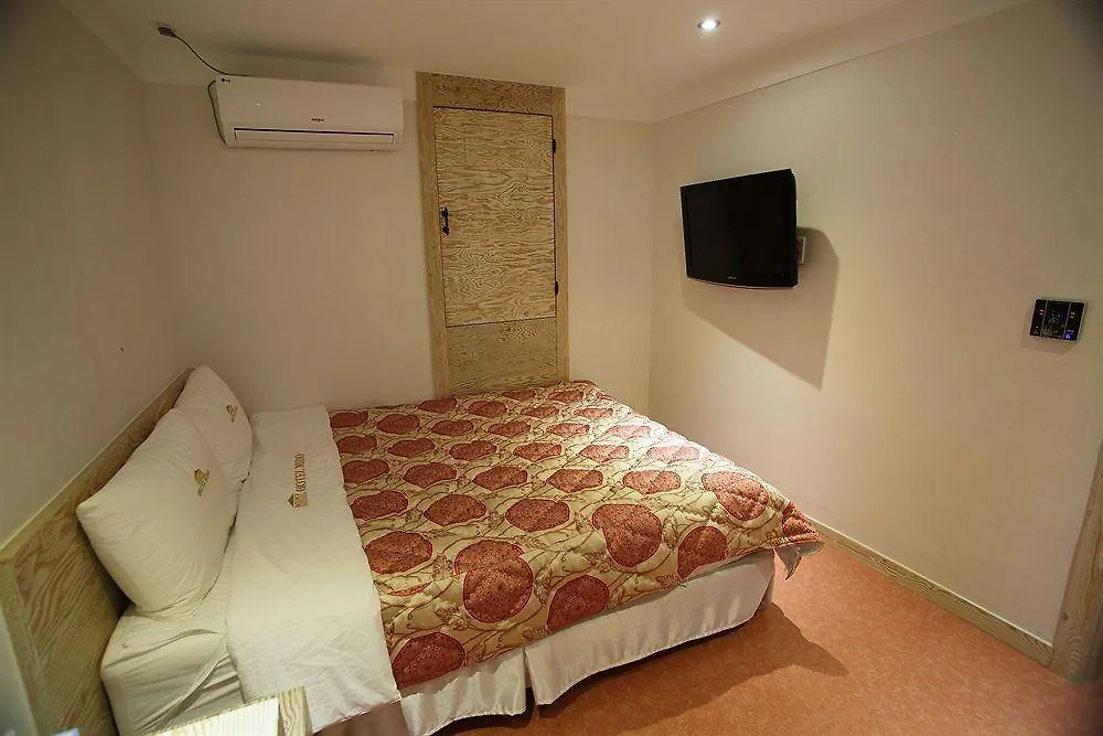 Hotel Mido Myeongdong Seul