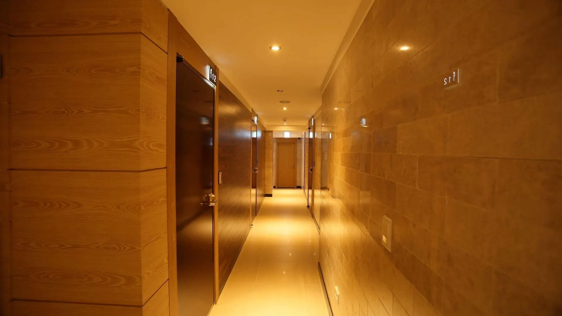 Hotel Mido Myeongdong Seoul 2*,