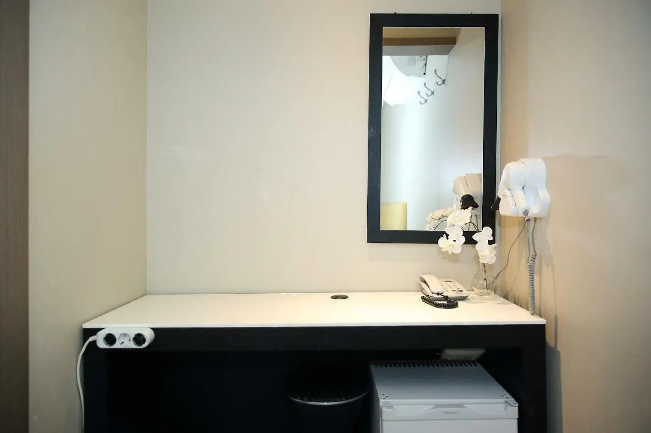 Hotel Mido Myeongdong Seoul