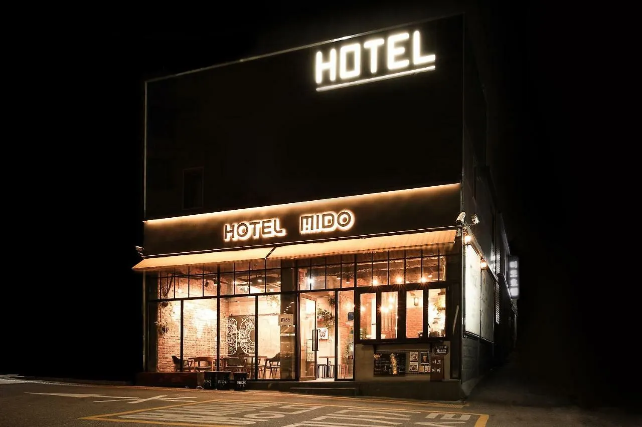 Hotel Mido Myeongdong Seul